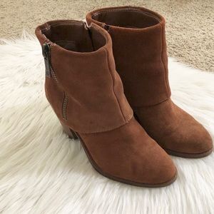 Jessica Simpson booties